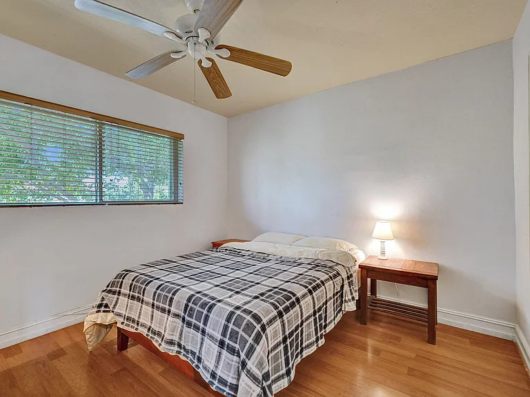 1423 Holly Heights Dr #12 — Photo 18