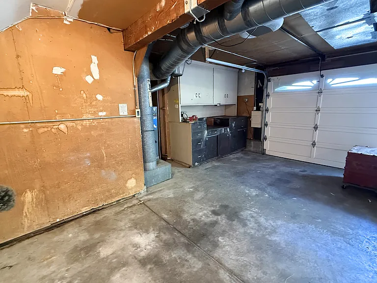 345 Granada Dr — Photo 40