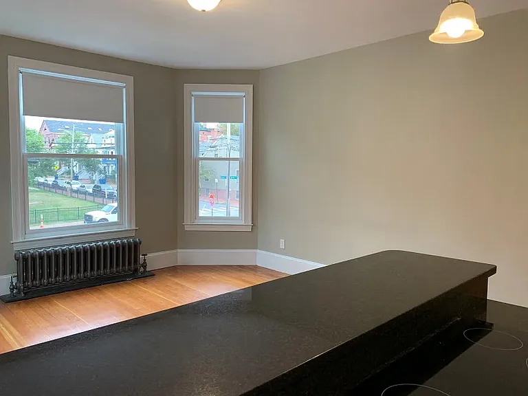 124 Brackett St #2 — Photo 11