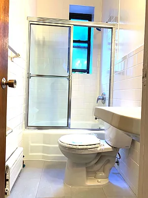 Rented by A Space Realty NY LLC | media 16