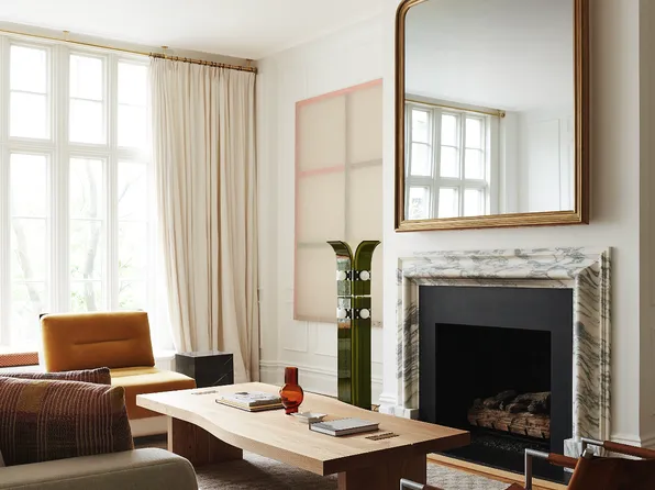 13 Gramercy Park South 4FL image 2 of 9