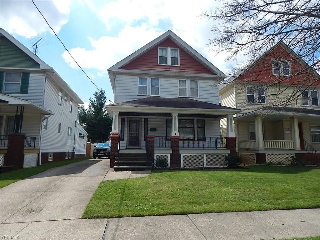 10605 Bernard Ave photo 1