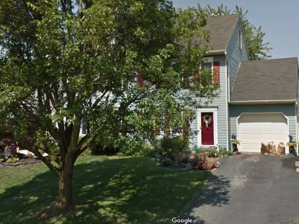 1690 Chadwick Cir, Lancaster, PA 17603