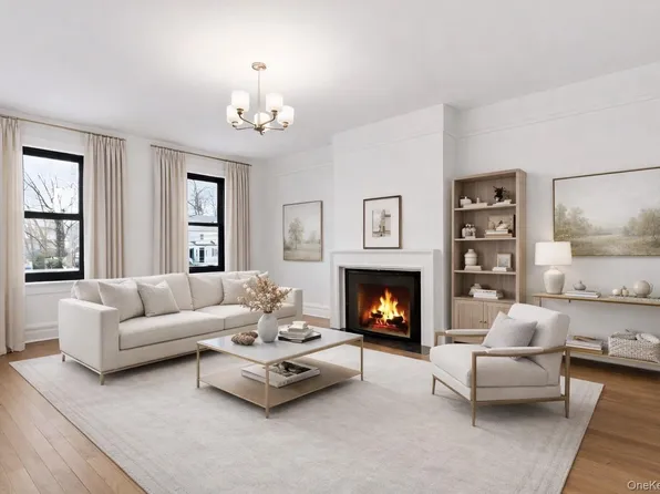 242 Bronxville Road #E2, Bronxville, NY 10708