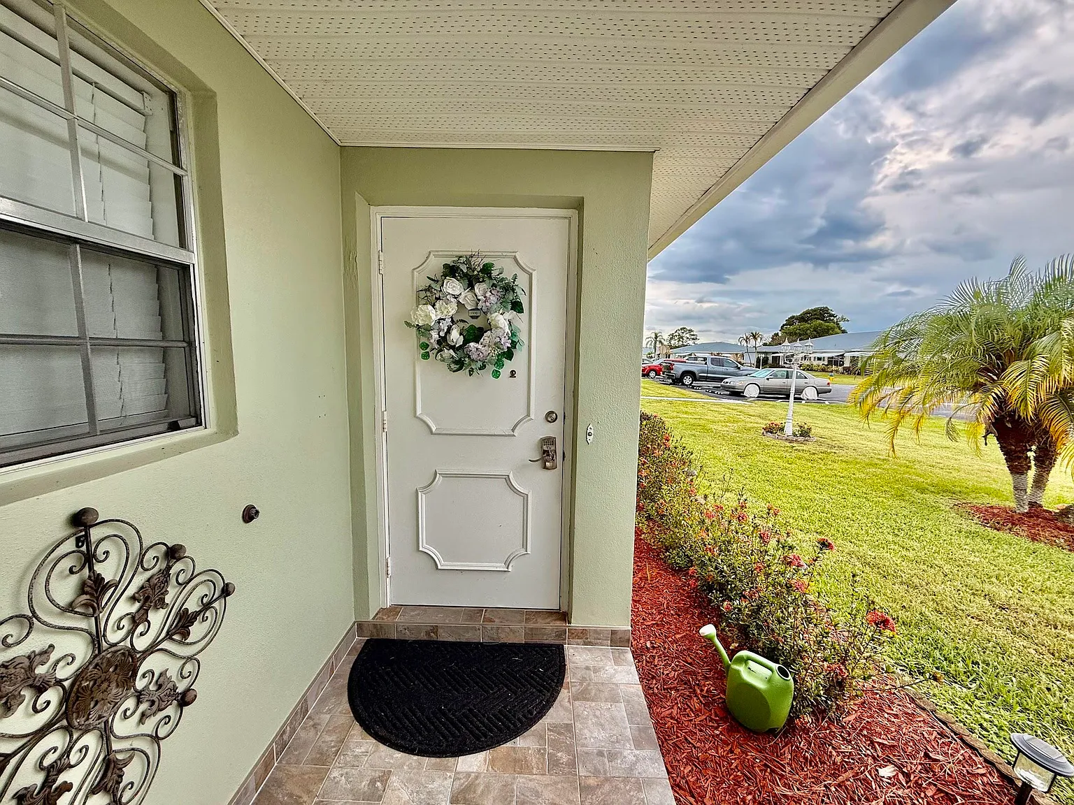2 bed, 2.0 bath, 1217 sqft, $1,800 — Photo 3