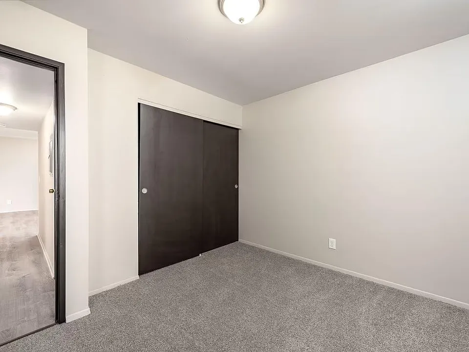 Unit Photo