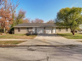 818 N Concord Ave, Springfield, MO 65802