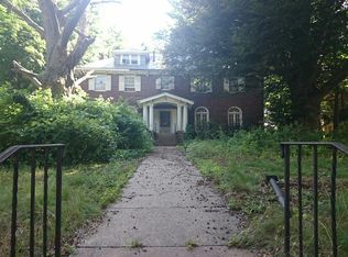 122 Clinton Rd, Brookline, MA 02445