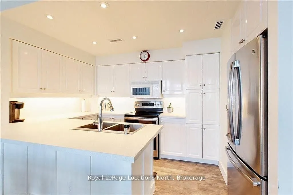 3 bed, $14,000 — Photo 4