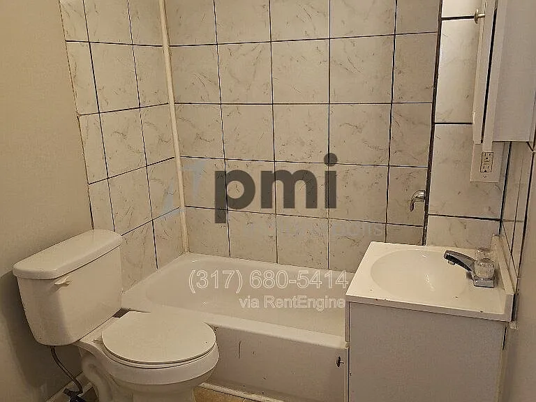 403 Wallace Ave — Photo 8