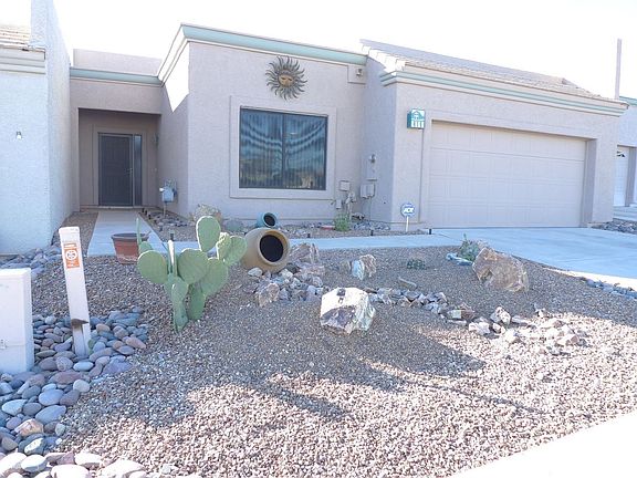 2nd image of 419 W Pecan Valley Dr