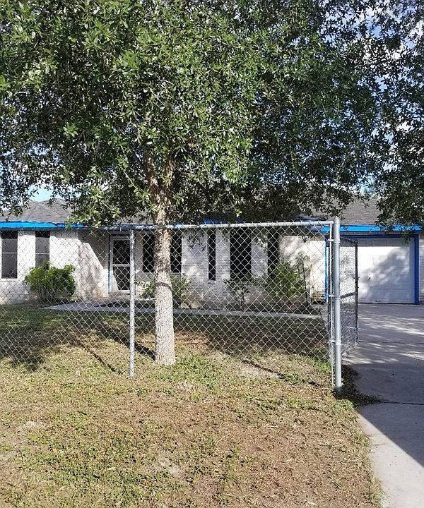 1st image of 4202 W Lopez Dr