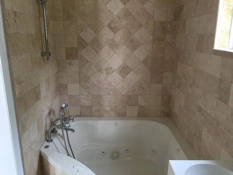 Bathroom 2