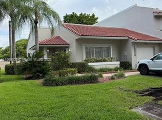 10000 NW 43rd Ter #TOWNHOUSE 10000, Miami, FL 33178