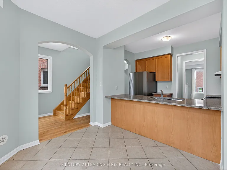 64 Ferguson St — Photo 15
