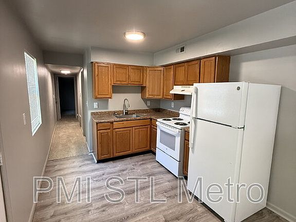 3rd image of 747 Cunningham Ave Lot 3