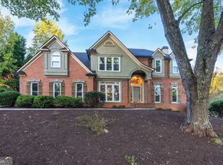 905 Waterton Ct, Suwanee, GA 30024