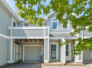 1845 Terraceview Ln N APT F, Plymouth, MN 55447