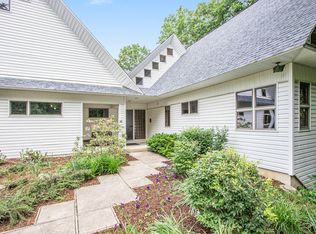 82 Honey Creek Ave SE, Ada, MI 49301