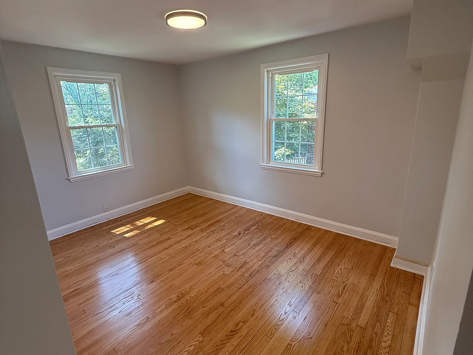 3 bed, 1216 sqft, $2,750 — Photo 3