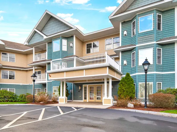 65 Hawthorne Drive #305, Bedford, NH 03110