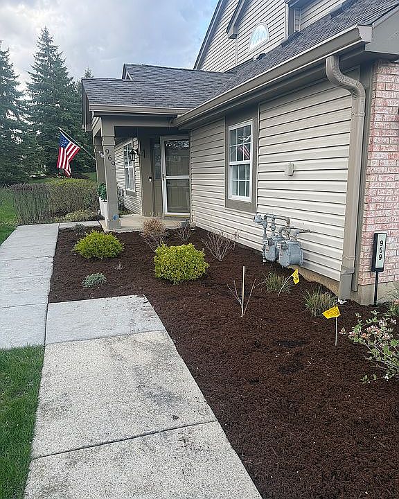 1st image of 969 Sumac Ct