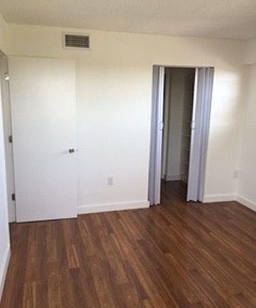 3rd image of 5995 Biscayne Blvd APT 502