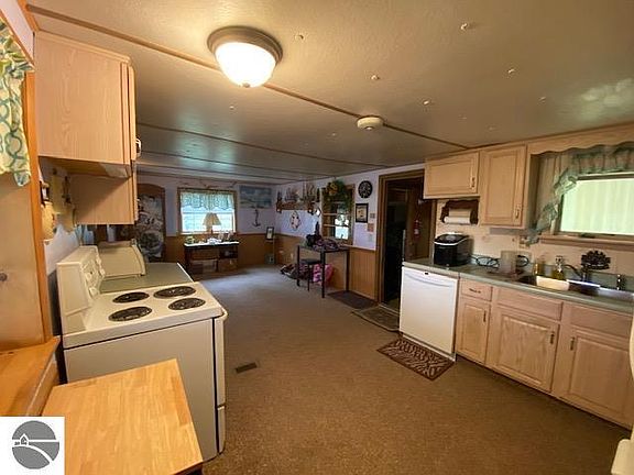 4th image of 309 Morton Dr