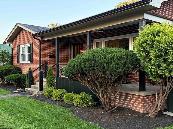 2nd image of 126 Barbour St