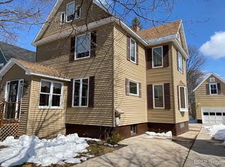 420 Tamarack St, Laurium, MI 49913