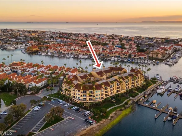 16291 Countess Dr Unit 302, Huntington Beach, CA 92649