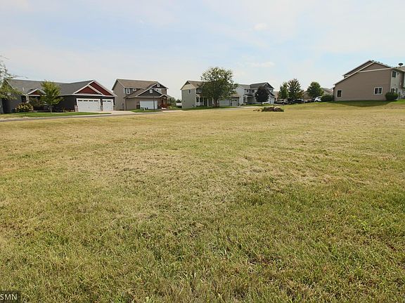 2nd image of 2452 Rushmore Rd