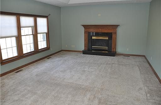 2nd image of 623 Revelstoke Ct