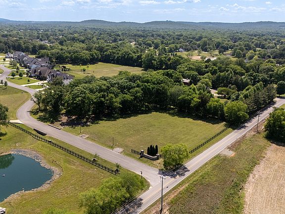 2nd image of 3004 Berry Patch Trl Lot 1