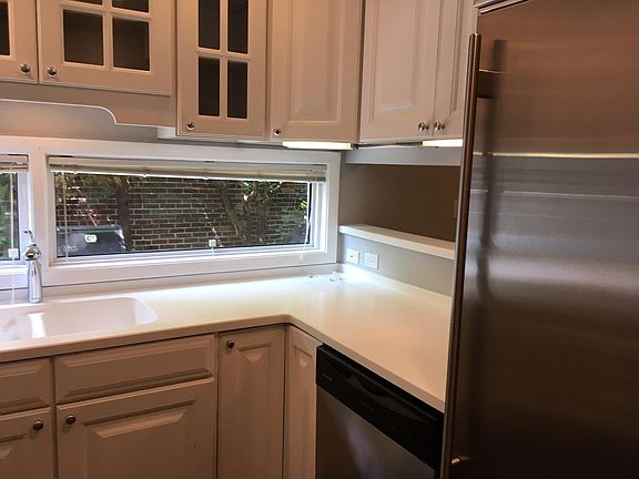 3rd image of 1455 N North Park Ave #A
