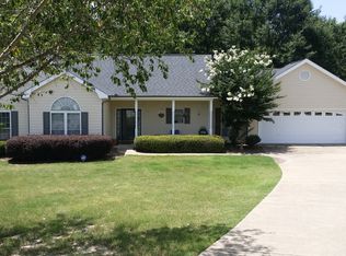 352 Lee Road 2076, Phenix City, AL 36870