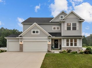 137 Tiger Lillie Ln, Niles, MI 49120