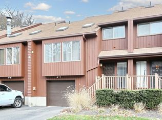 10 Braemar Ct, New City, NY 10956