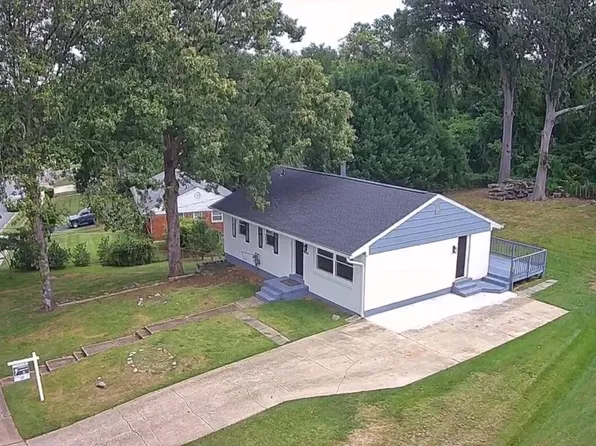 7505 Cullum St, Lorton, VA 22079