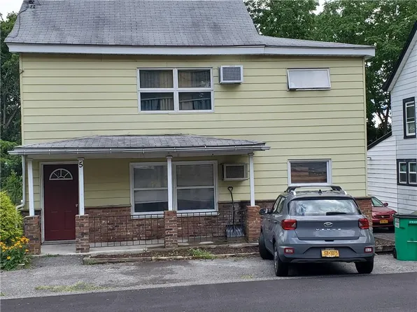 5 Orchard Street, Marlboro, NY 12542