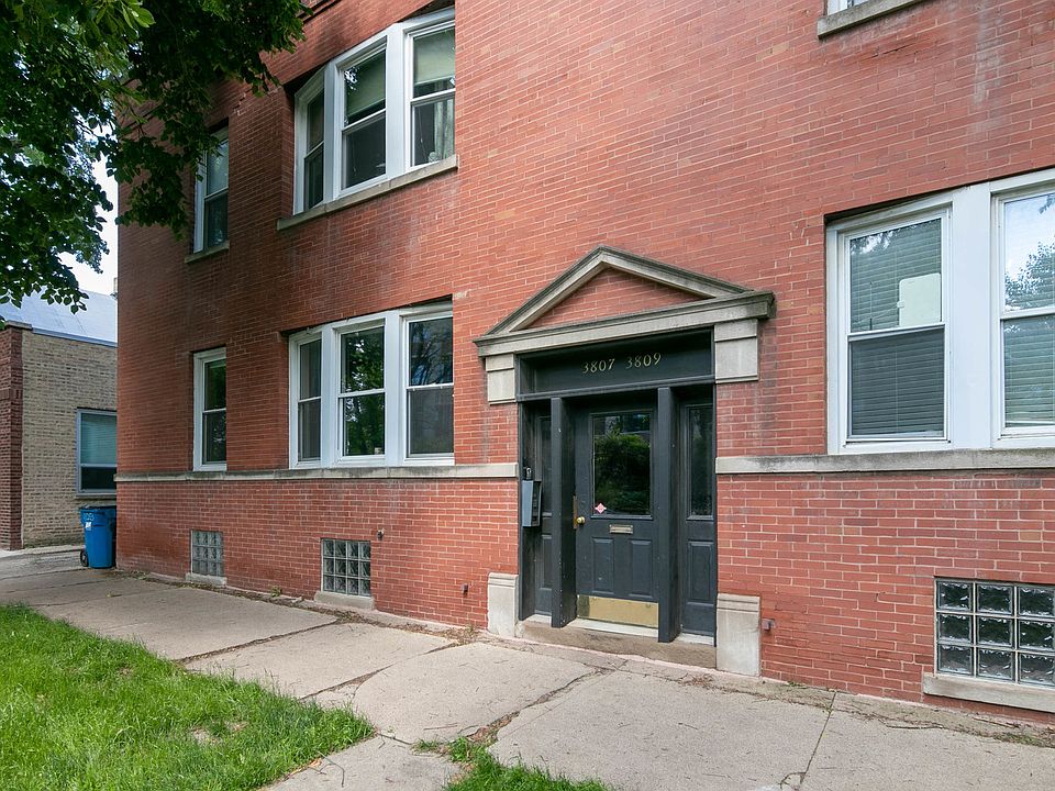 1st image of 3809 N Ravenswood Ave #1