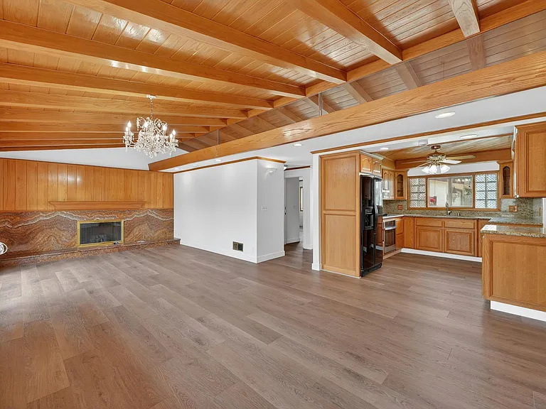 14103 Whiterock Dr — Photo 4