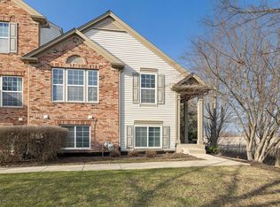 460 Valentine Way, Oswego, IL 60543