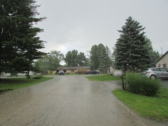 4th image of 6N155 Sylvia Ln