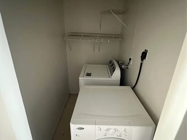 11 Tuttle St #2 — Photo 10