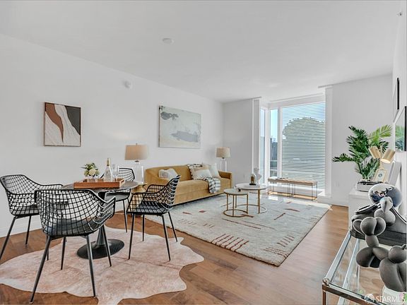 3rd image of 555 Fulton St Unit 323
