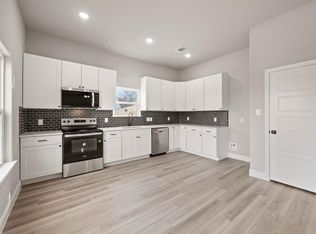 2711 Brazos River Dr, Granbury, TX 76048