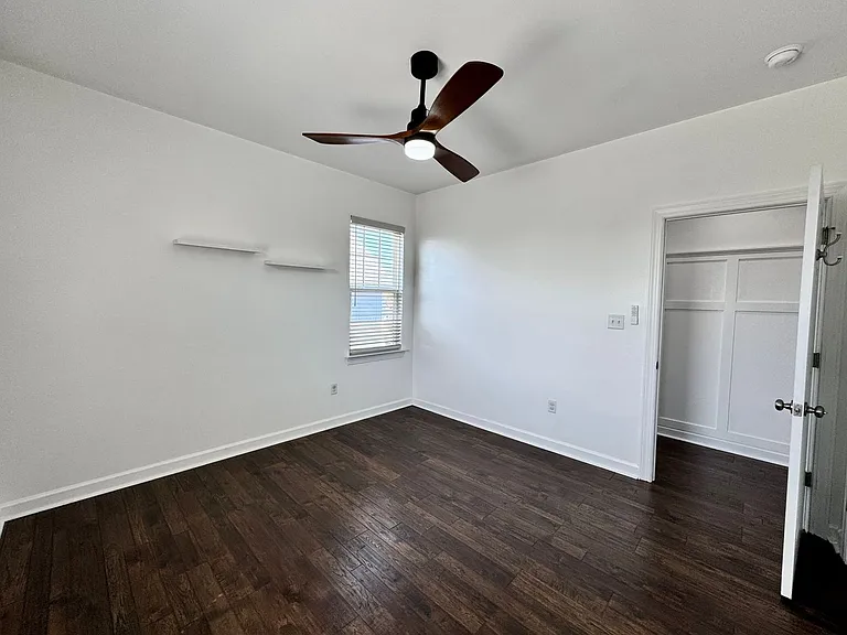 1123 W Ocean View Ave — Photo 46