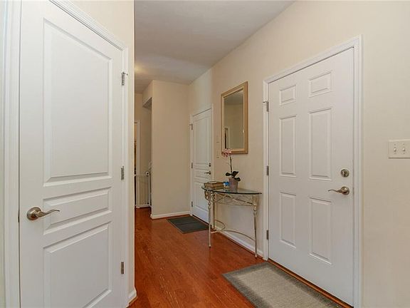 4th image of 24309 John Henry St