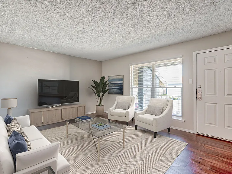 South Shore Coastal Living — Photo 11